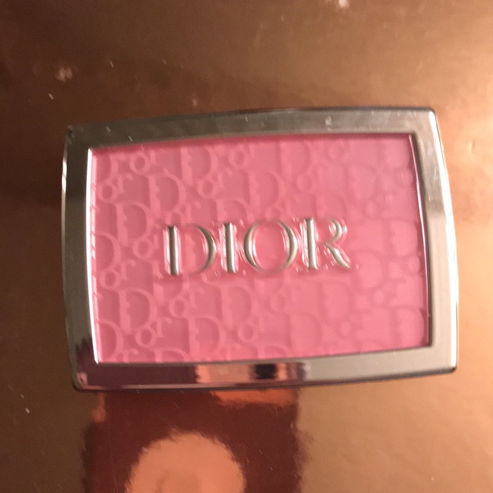DIOR Rosy Glow 001 “Pink” Blush, gently used - Picture 4 of 7